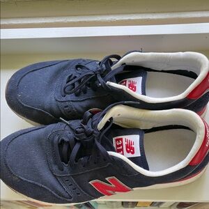 New Balance 2E Navy and Red Athletic Shoes